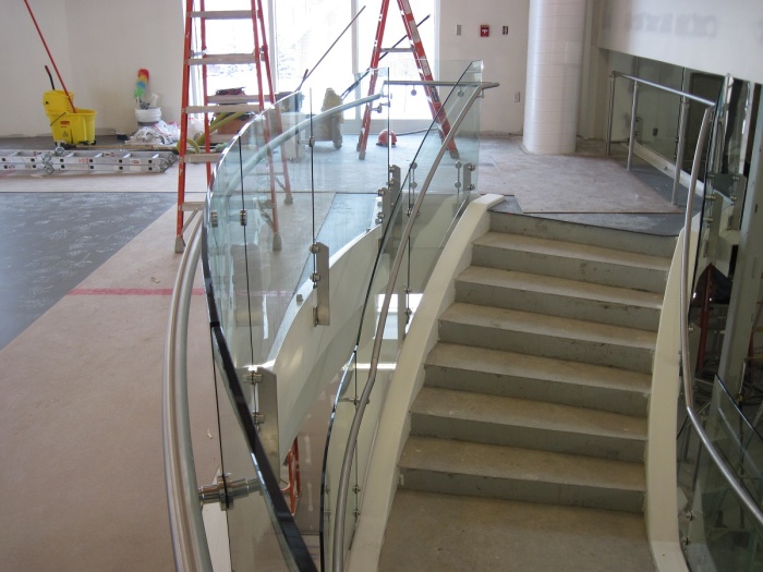 Curved Staircases and Architectu